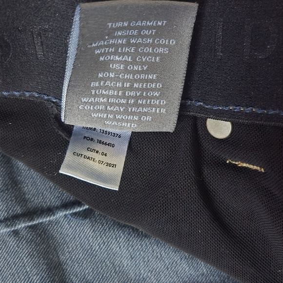 Torrid Dark Wash Bombshell Skinny Jeans Size 16 - Picture 4 of 6